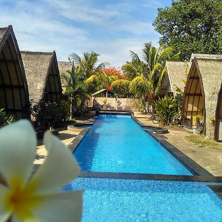 Youpy Bungalows ギリ・アイル エクステリア 写真